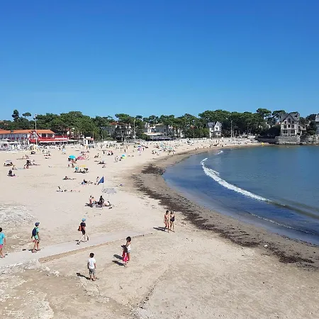 Holiday home Belle Maison Neuve A 400 M A Pied De La Et Des Commerces Saint-Palais-sur-Mer